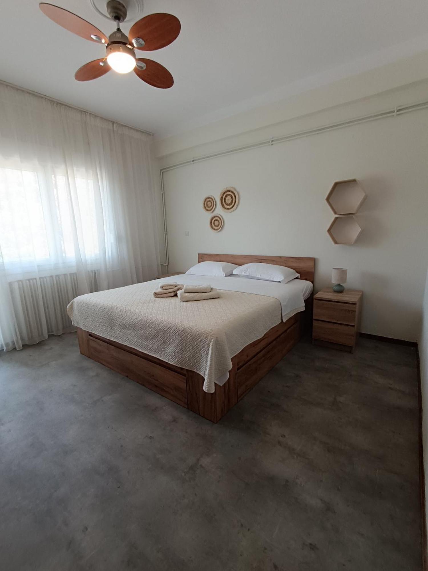 Sea View Palio Apartment Palaiontsiflikion Exterior photo