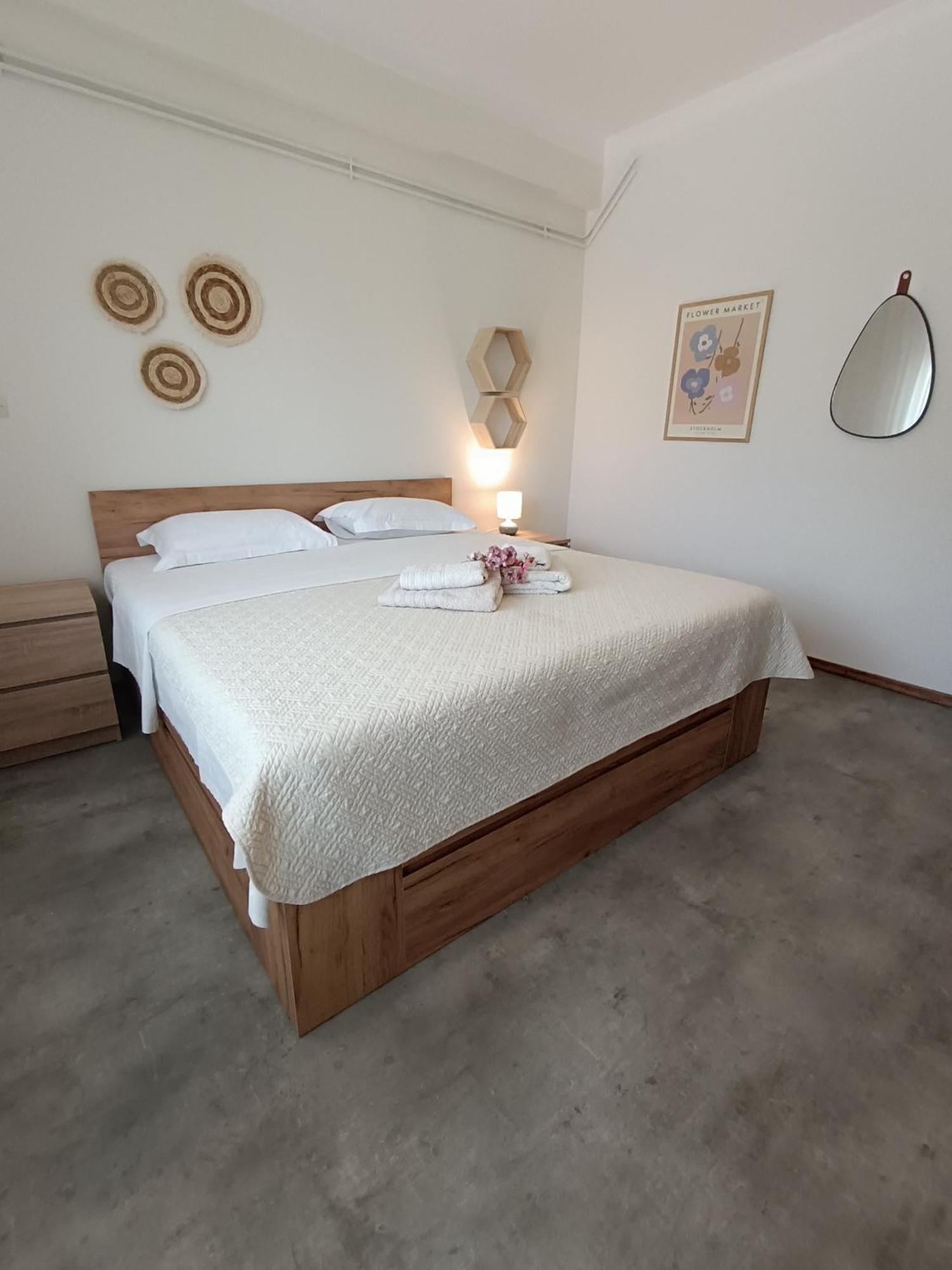 Sea View Palio Apartment Palaiontsiflikion Exterior photo